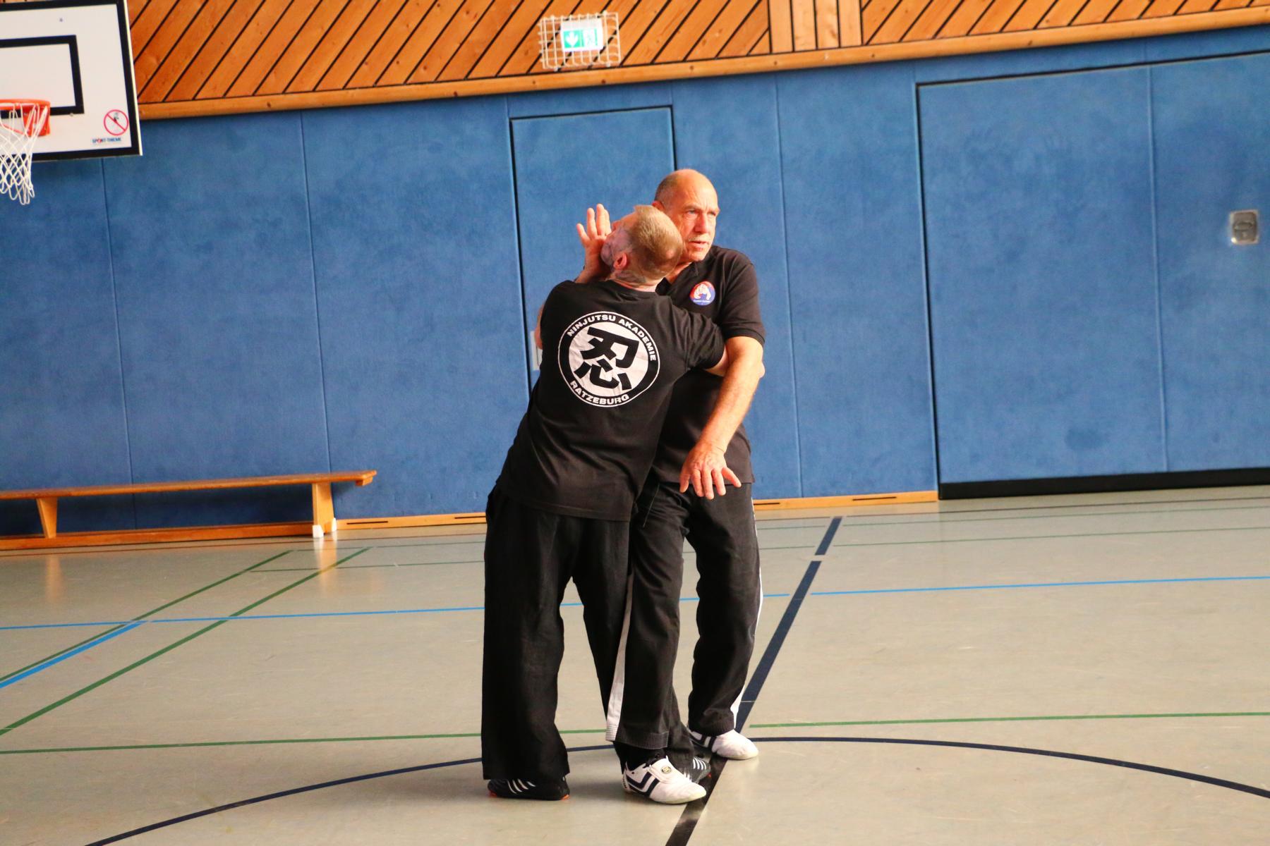 Grossmeister Selbstverteidigung