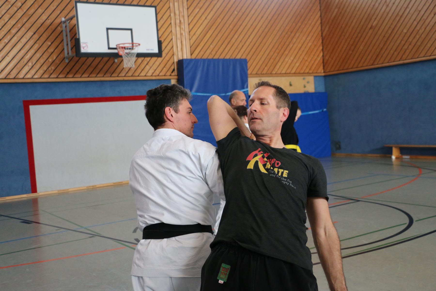 Selbstverteidigung Tiefencastel