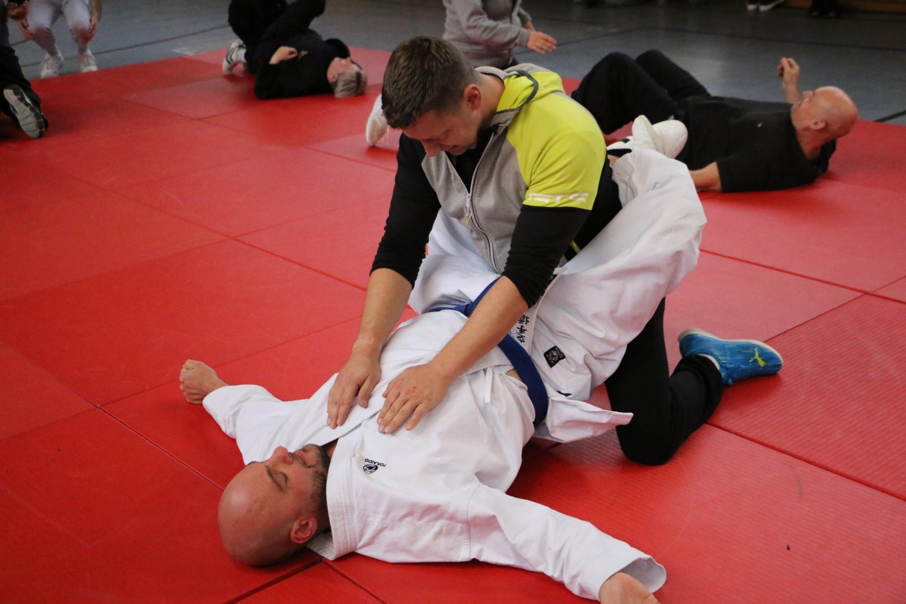 Bodenkampf und Selbstverteidigung Chur